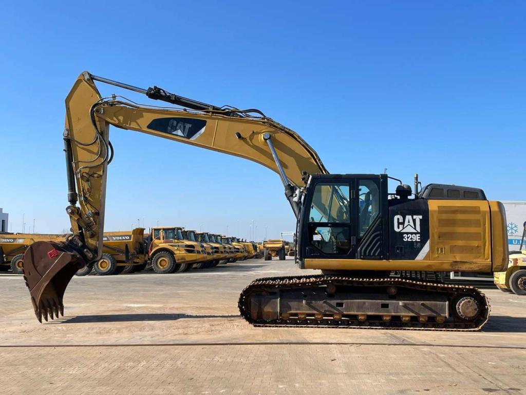 Caterpillar 329ELN Photo 1