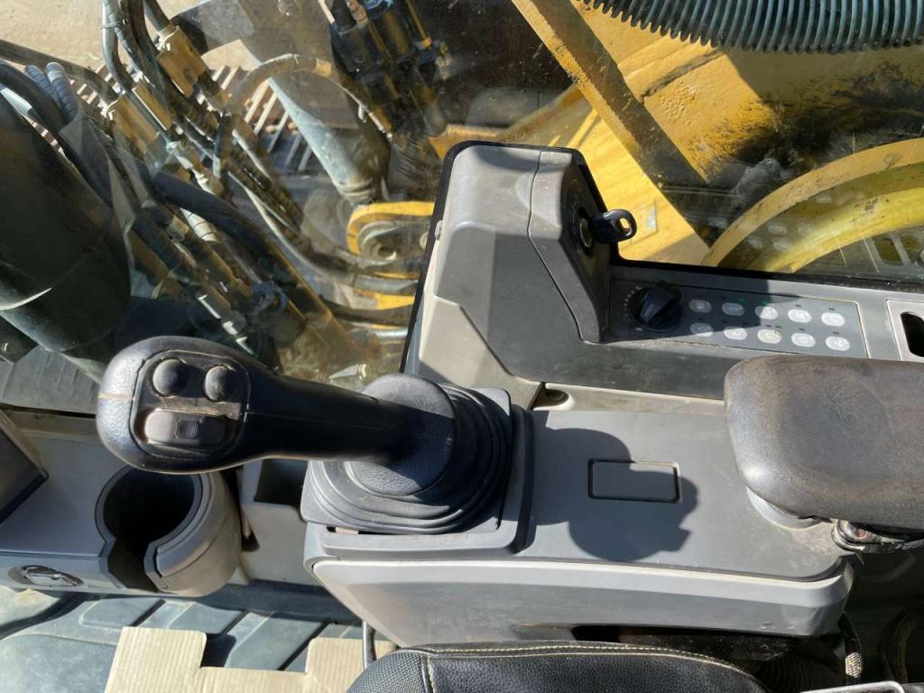 Caterpillar 329ELN Photo 23