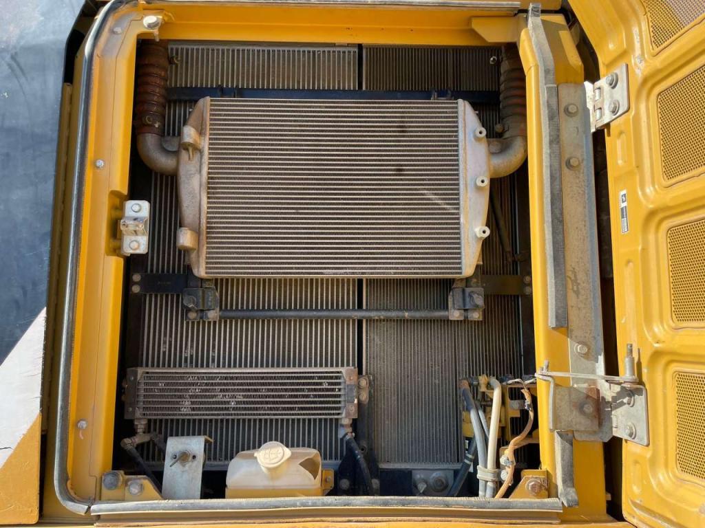 Caterpillar 329ELN Photo 30