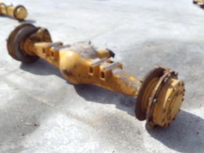 Front axle for Caterpillar 920 sold by OLM 90 Srl