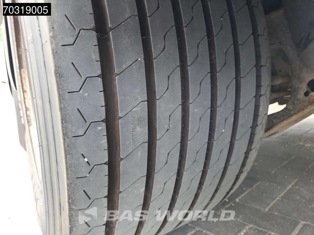 Kässbohrer CS Photo 14