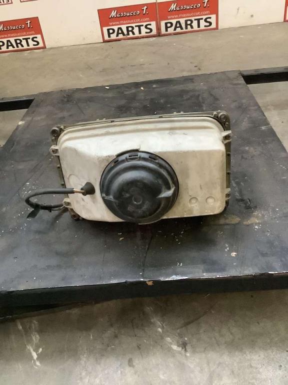 Headlight for Iveco 260/330 F 35 Photo 2