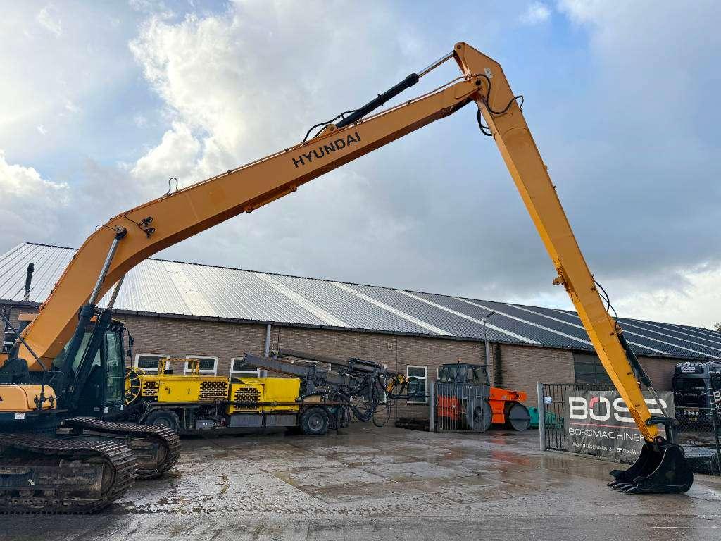 Hyundai HX300LR - 18m Long Reach / Auto Greasing Photo 11