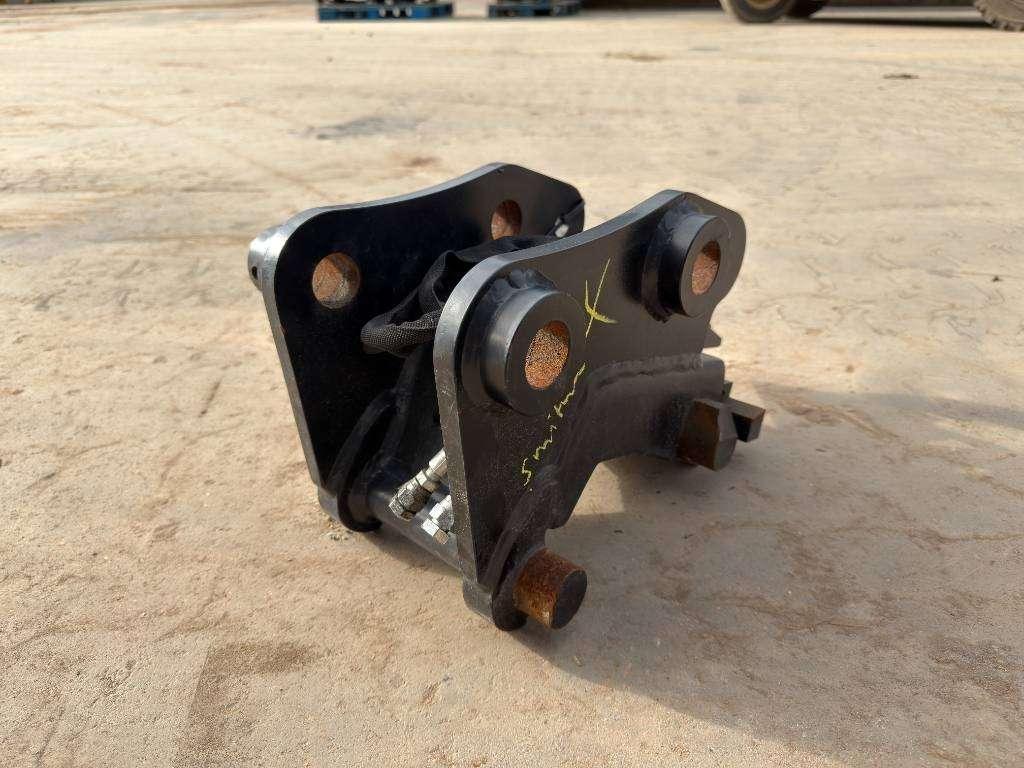 Verachtert CW05 - Caterpillar 302 Photo 4
