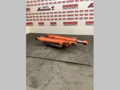 Lifting piston for Fiat Hitachi EX 235 sold by Massucco T. Srl Area Ricambi