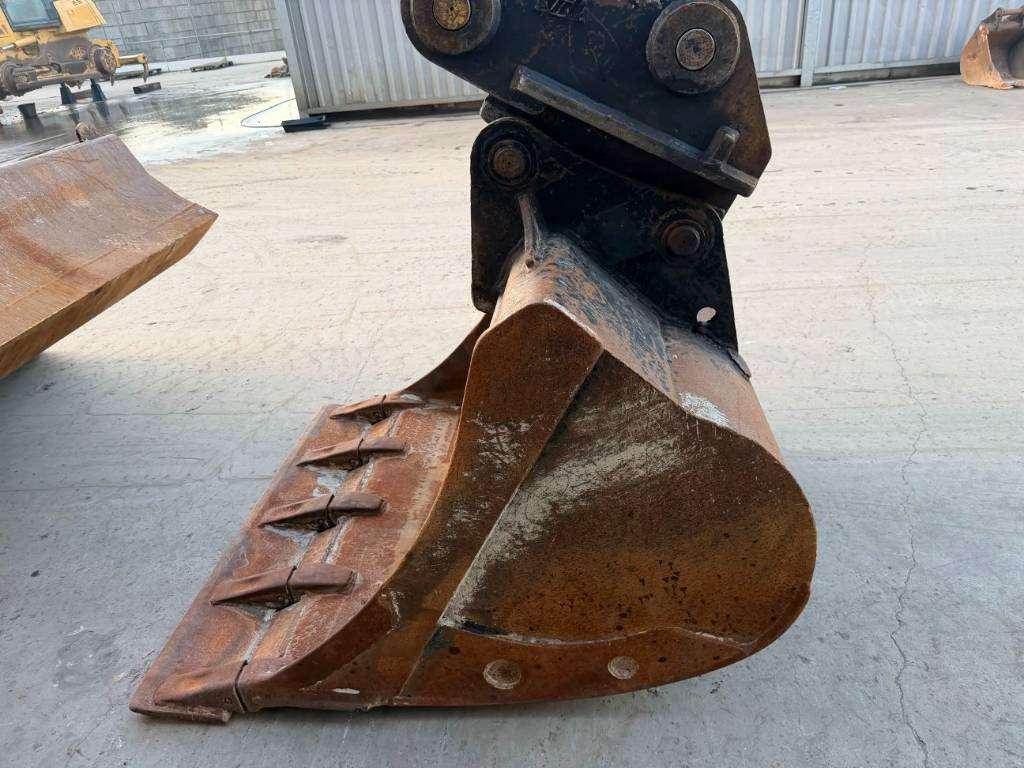 Caterpillar M315F Photo 13