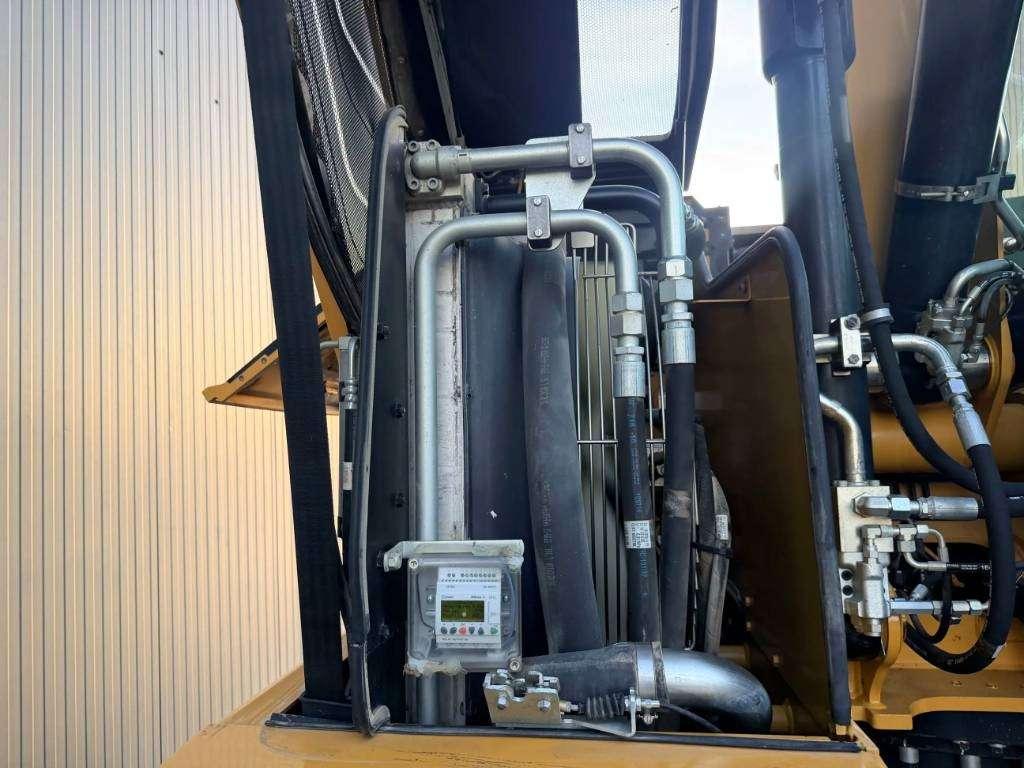 Caterpillar M315F Photo 19
