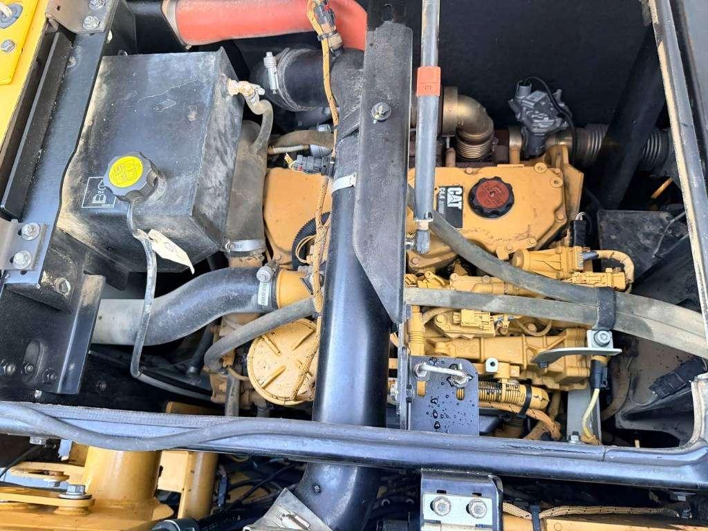 Caterpillar M315F Photo 25