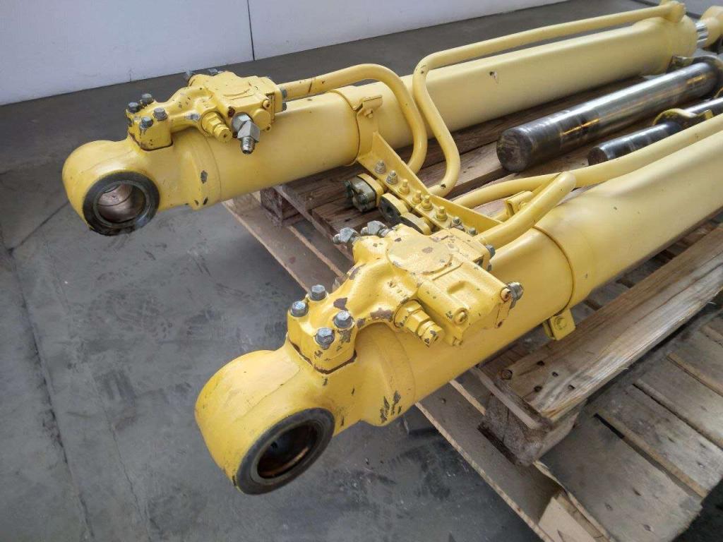 Lifting piston Photo 3