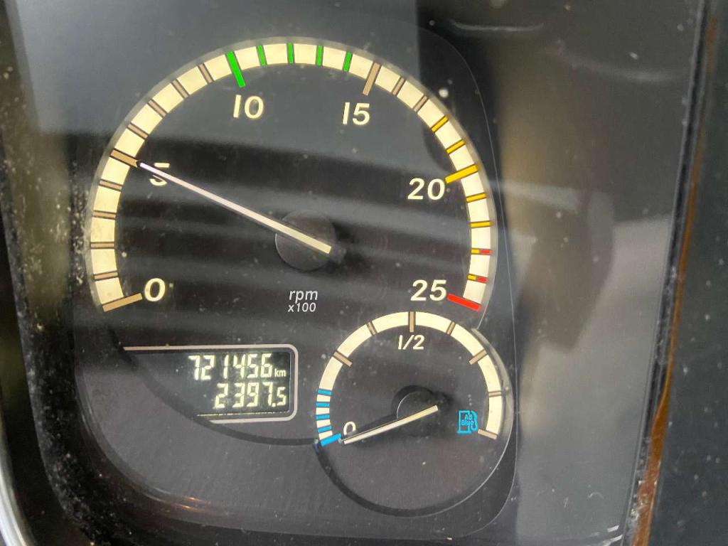 Mercedes-Benz 420 Euro 6 Photo 18