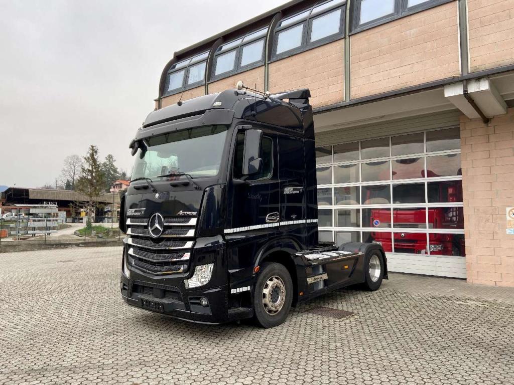Mercedes-Benz 420 Euro 6 Photo 21