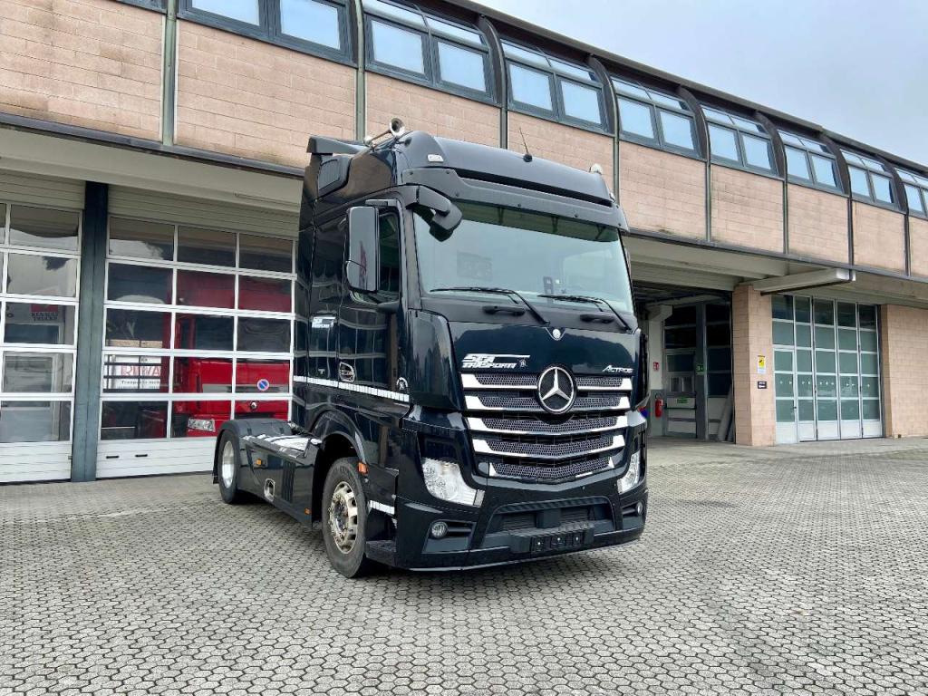 Mercedes-Benz 420 Euro 6 Photo 23