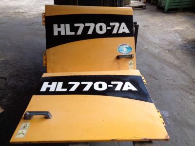 Hood and body panel for Hyundai 770-7A sold by PRV Ricambi Srl