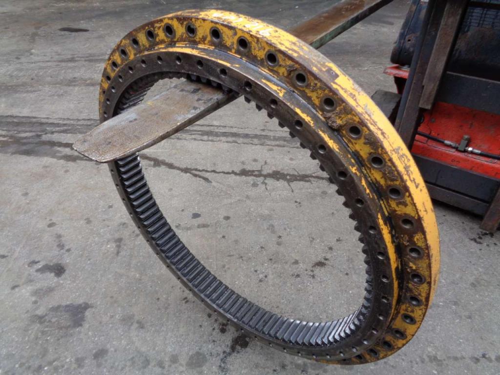 Slewing ring for Liebherr 912 Photo 3