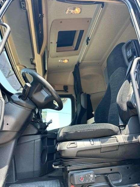 Mercedes-Benz actros 2548 Photo 5