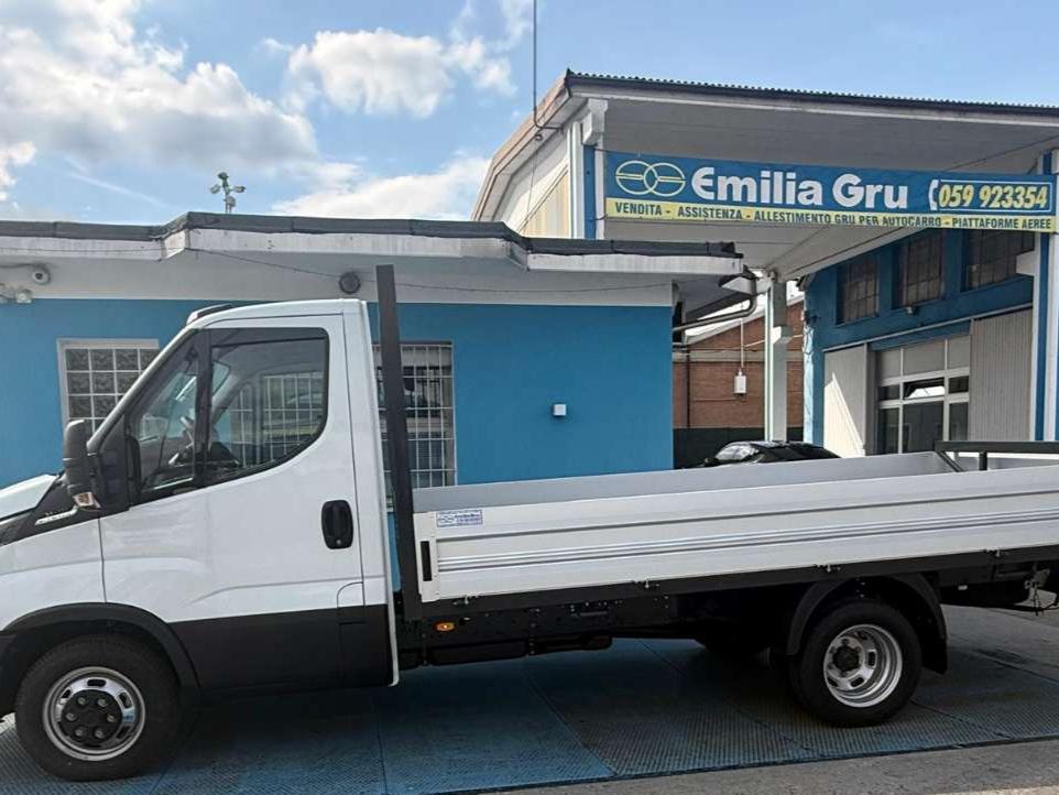 Iveco 35-160 Photo 2