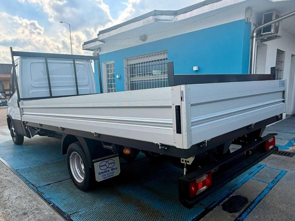 Iveco 35-160 Photo 3