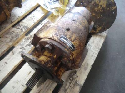 Hydraulic pump for Caterpillar 988B sold by CERVETTI TRACTOR Srl