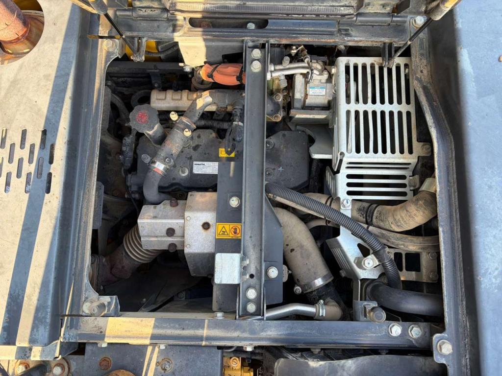 Komatsu PW148-10 Photo 25