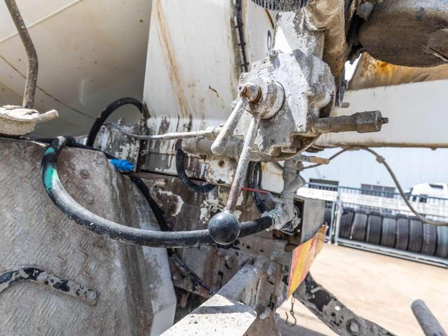 Man TGS 32.360 BB+STETTER 9m3 Photo 11