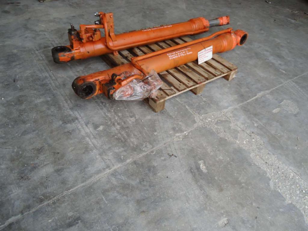 Lifting piston for Fiat Hitachi EX215 Photo 3