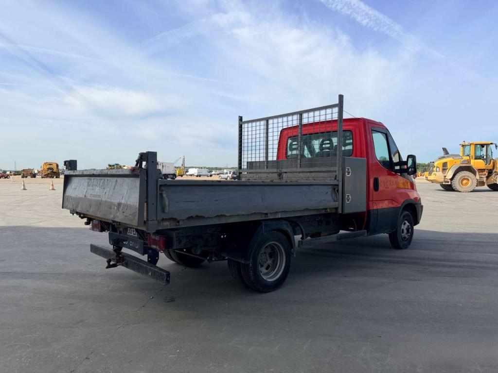 Iveco DAILY 35-130 Photo 5