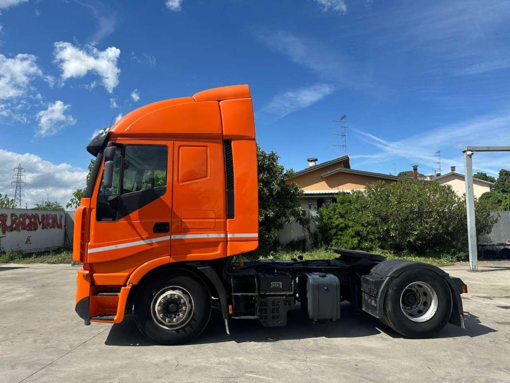 Iveco Stralis 480 Photo 2