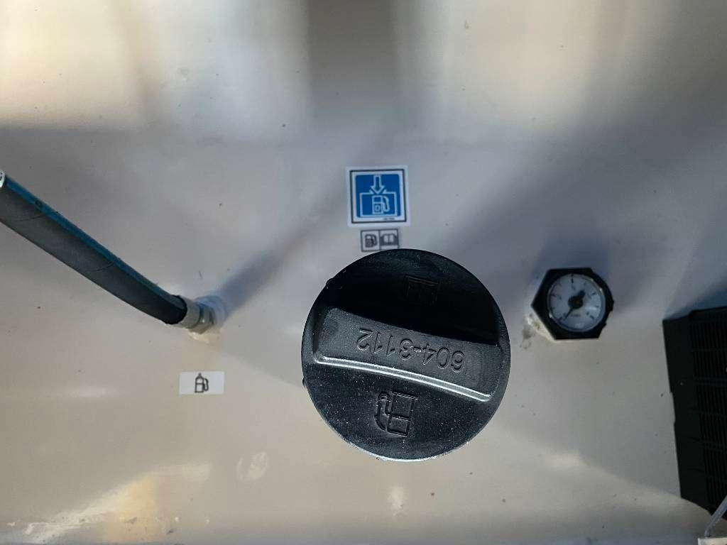 FG Wilson P715-3 - 715 kVA Genset - DPX-16023 Photo 25