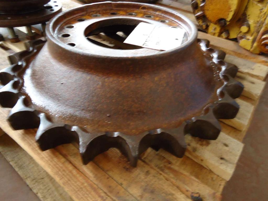 Sprocket for Fiat Allis FE18 Photo 1