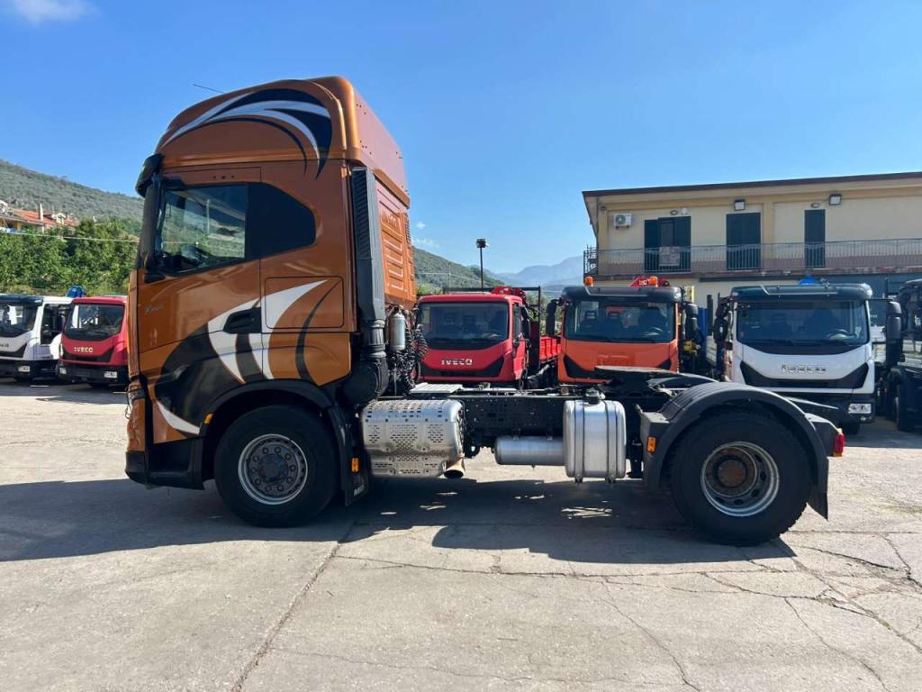 Iveco X-WAY 480 Photo 18