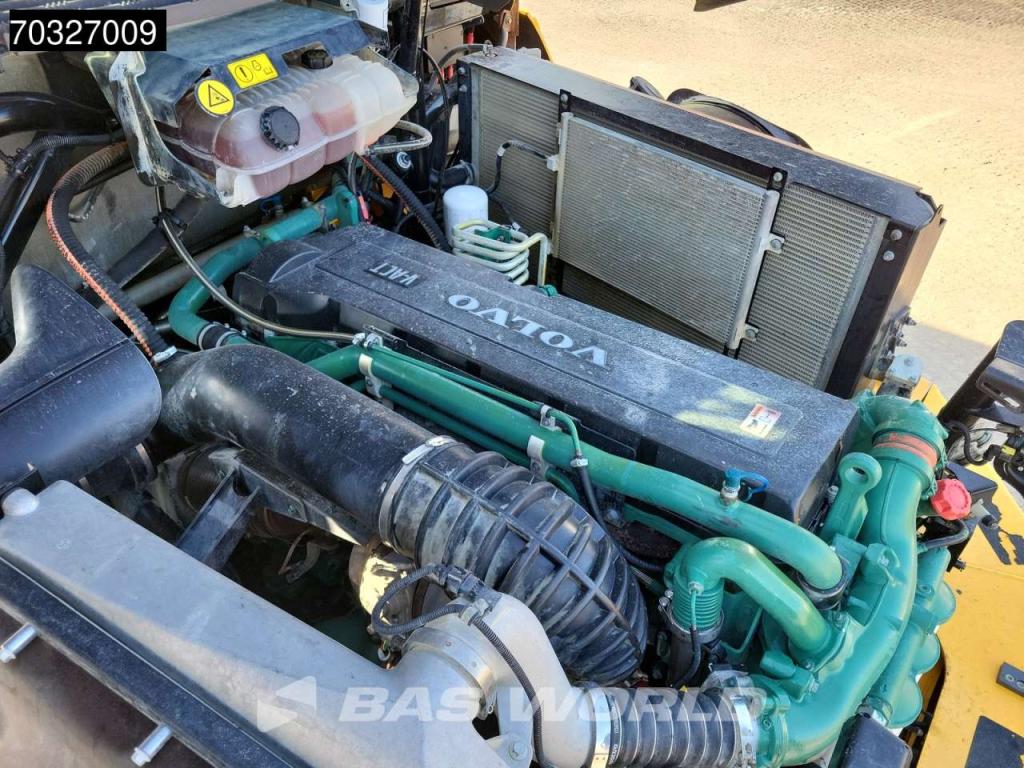 Volvo A60 H Full Service History - CE Photo 15