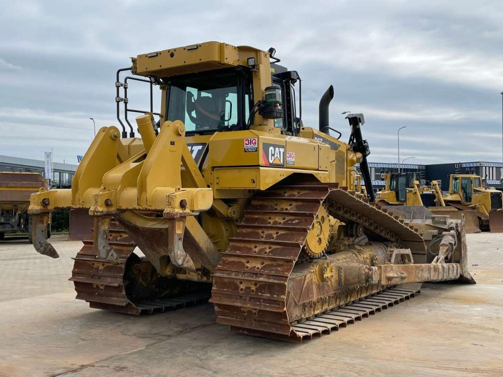 Caterpillar D6T LGP Photo 5