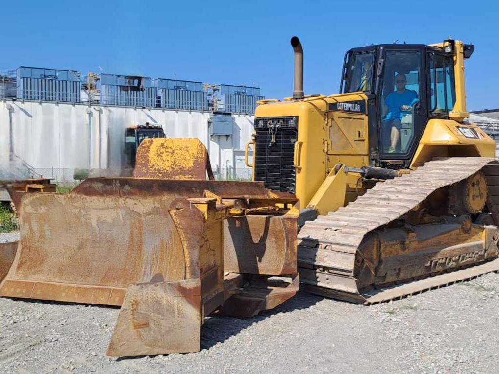Caterpillar D6N LGP Photo 1