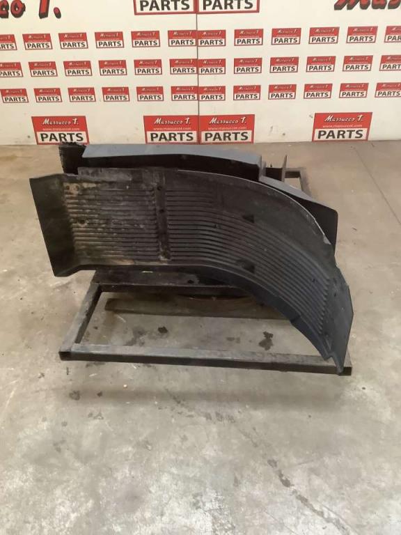 Mudguard for Volvo FH16 550 6x4 Photo 4