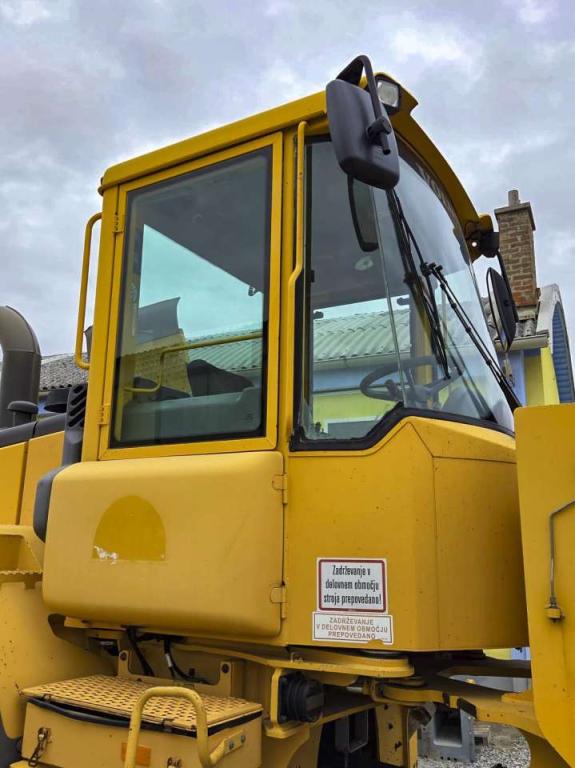 Volvo L110E Photo 15