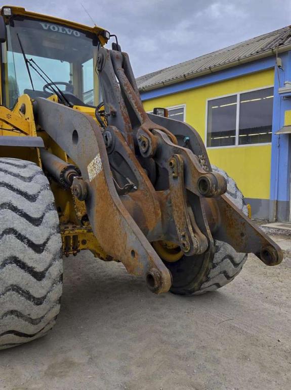 Volvo L110E Photo 9