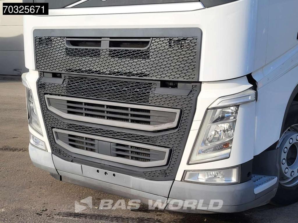 Volvo FH 460 4X2 2x Tanks Standklima Photo 8