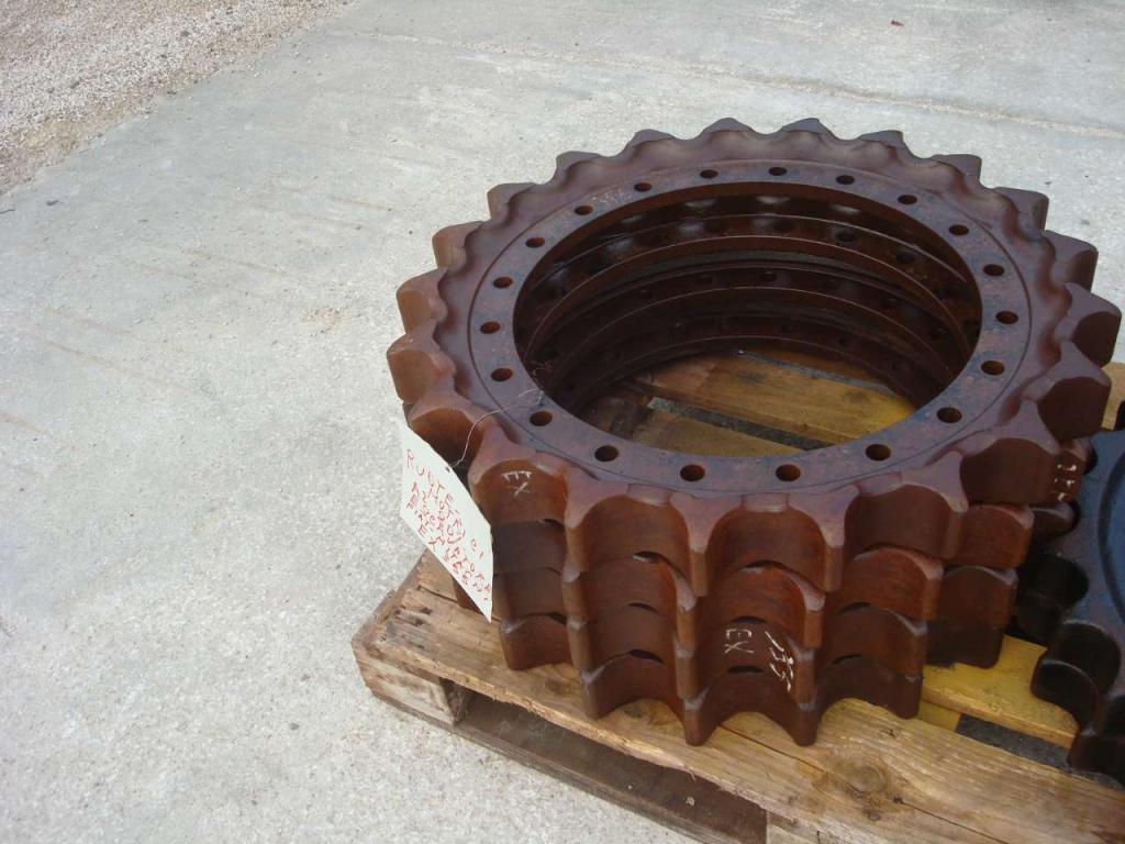 Sprocket for Fiat Hitachi EX 355 Photo 5