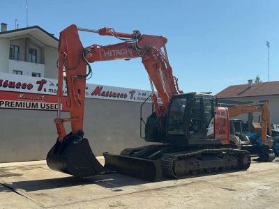 Hitachi ZX225USLC-6 sold by Massucco T. Srl