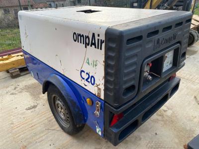 Compair C20 sold by Cioria Tractor Srls