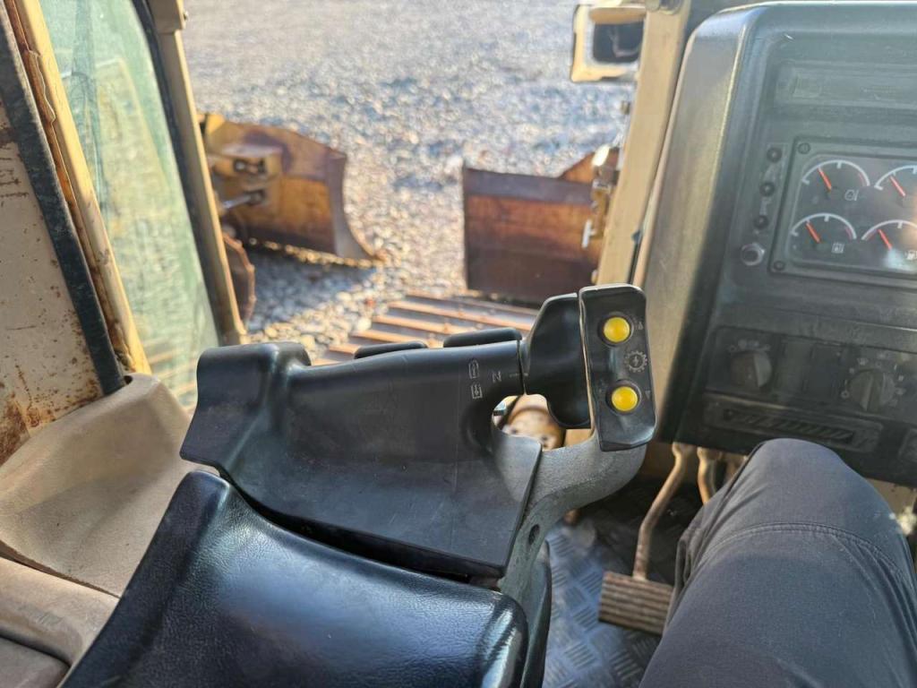 Caterpillar D5M-LGP Photo 4
