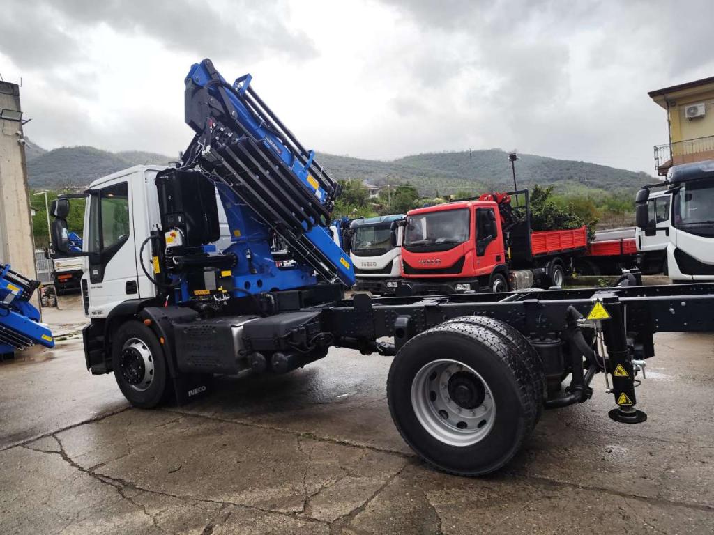 Iveco EUROCARGO 180-250 Photo 30