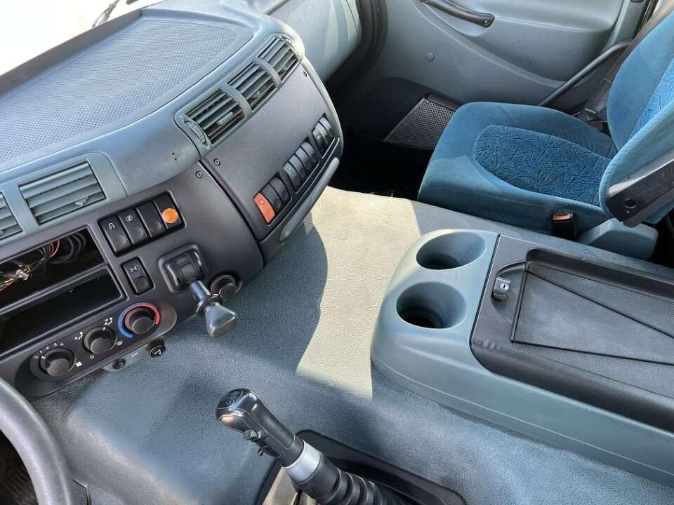Daf CF 85  6X2 Photo 7
