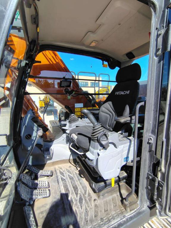 Hitachi ZX 300 LCN-7 M Photo 25