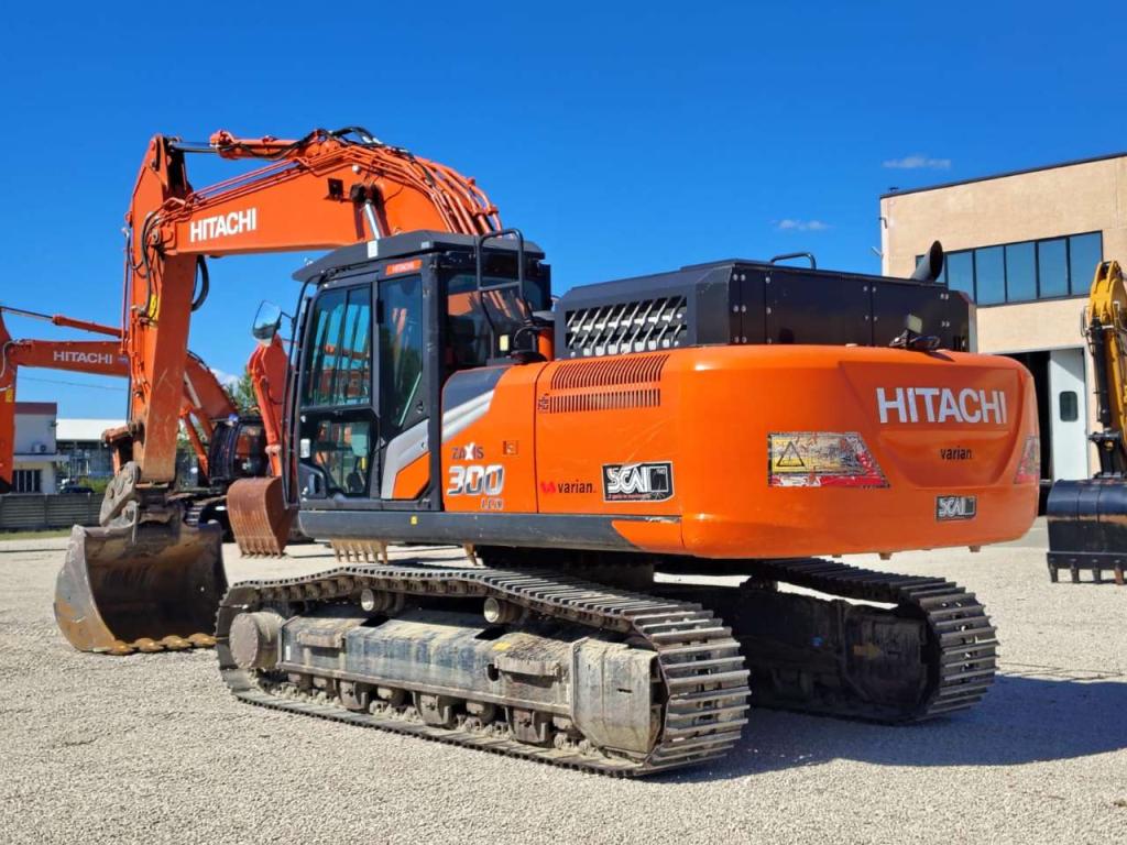 Hitachi ZX 300 LCN-7 M Photo 3