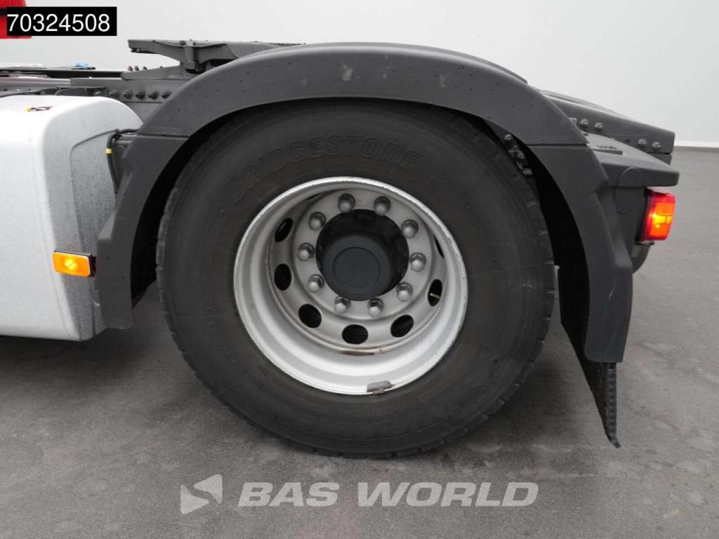 Volvo FH 460 4X2 Photo 22