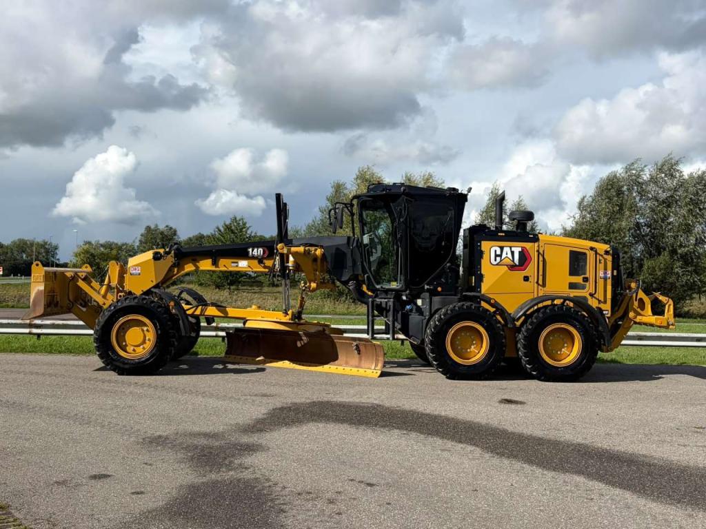Caterpillar 140 AWD 15A CE / TUV / EPA Trimble prepared Photo 1