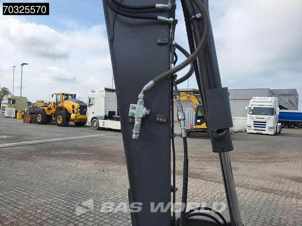 Volvo EW60 E A/C - 3 Buckets Photo 12