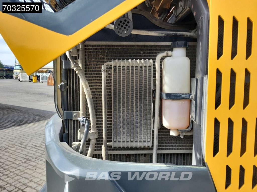 Volvo EW60 E A/C - 3 Buckets Photo 28