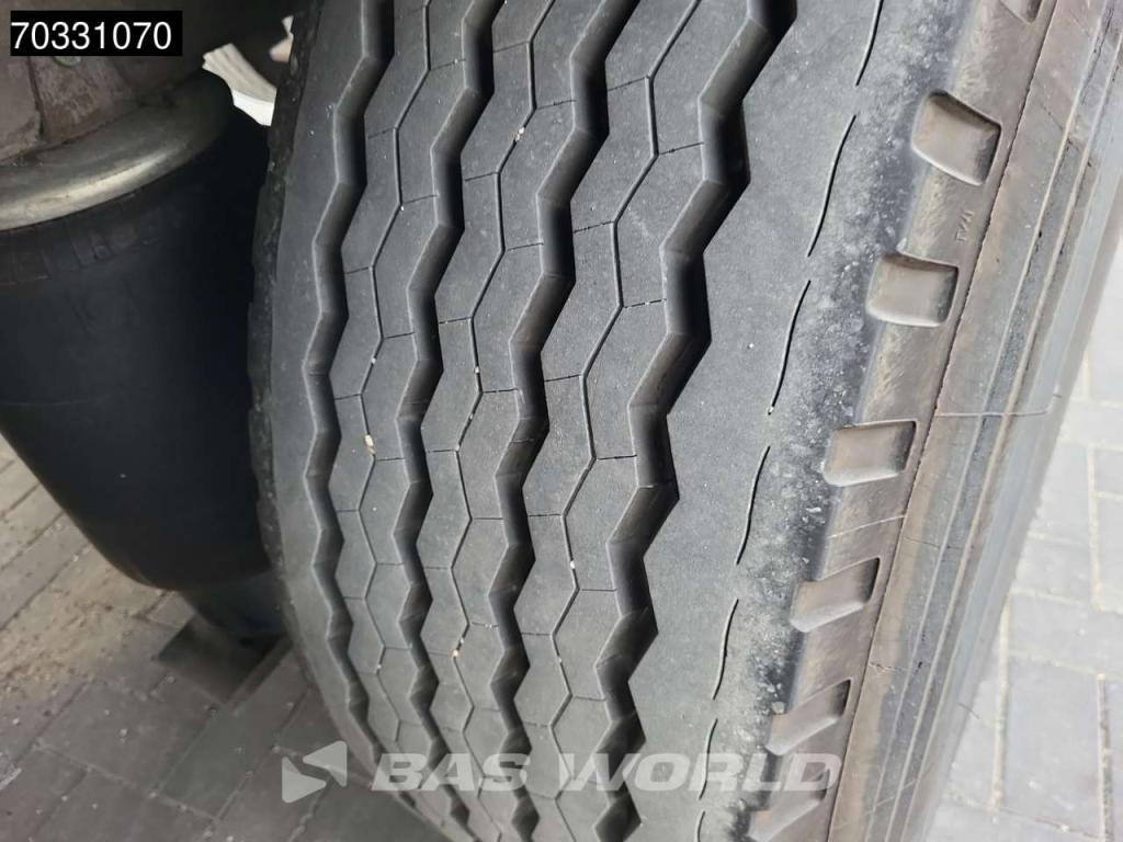Schmitz SCB*S3T 3 axles Mega MOT 05/27 Photo 21